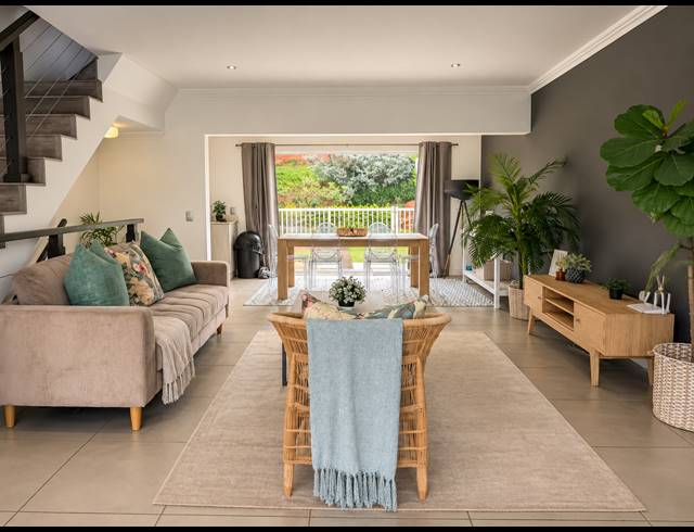 3 BEDROOM TOWNHOUSE FOR SALE IN KINDLEWOOD ESTATE